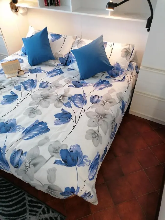 Mare Verde Alloggio Con Dheors San Bartolomeo Al Mare 0*,  Italia
