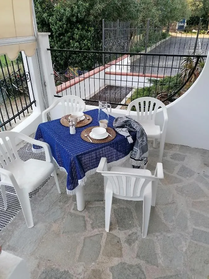 Mare Verde Alloggio Con Dheors San Bartolomeo Al Mare 0*,