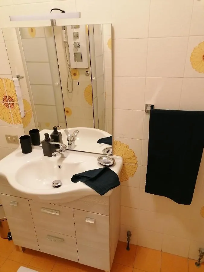 Mare Verde Alloggio Con Dheors San Bartolomeo Al Mare Apartmán
